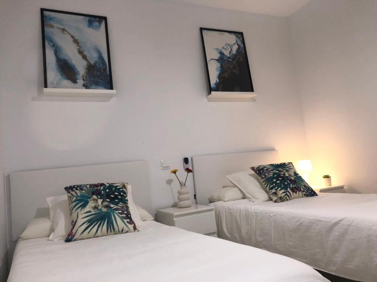 Appartement Carihuela Playa, Torremolinos Extérieur photo